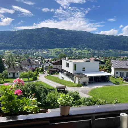 Haus Bergland 아파트